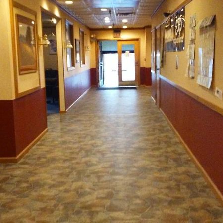 Travelodge By Wyndham Gaylord Esterno foto