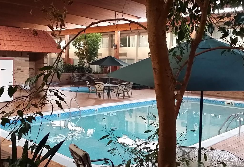 Travelodge By Wyndham Gaylord Esterno foto
