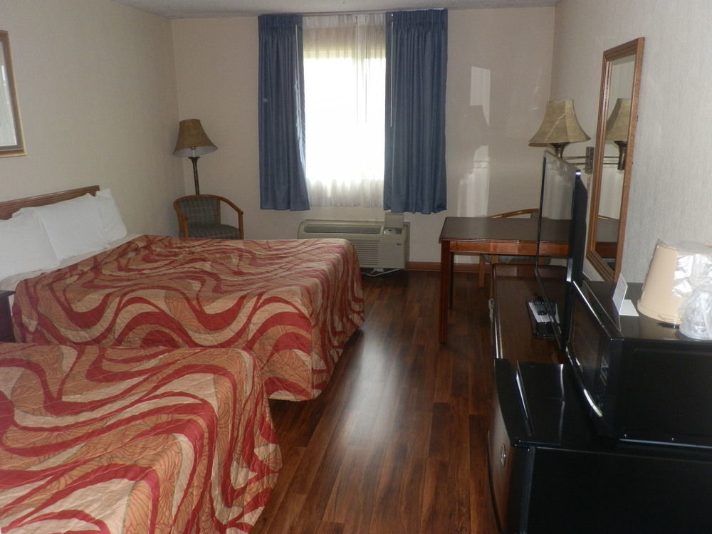Travelodge By Wyndham Gaylord Esterno foto